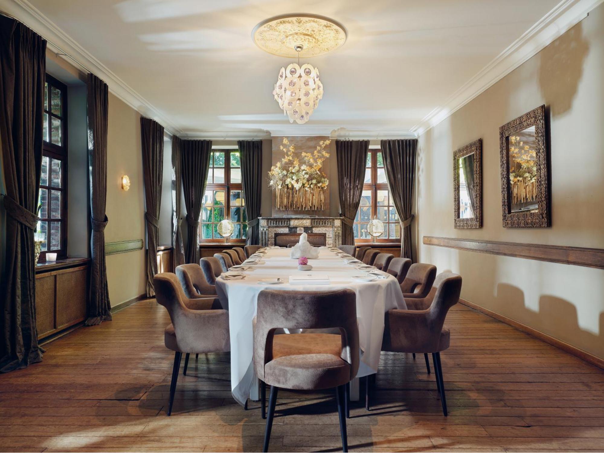 La Butte Aux Bois A Small Luxury Hotel Of The World Lanaken Bagian luar foto