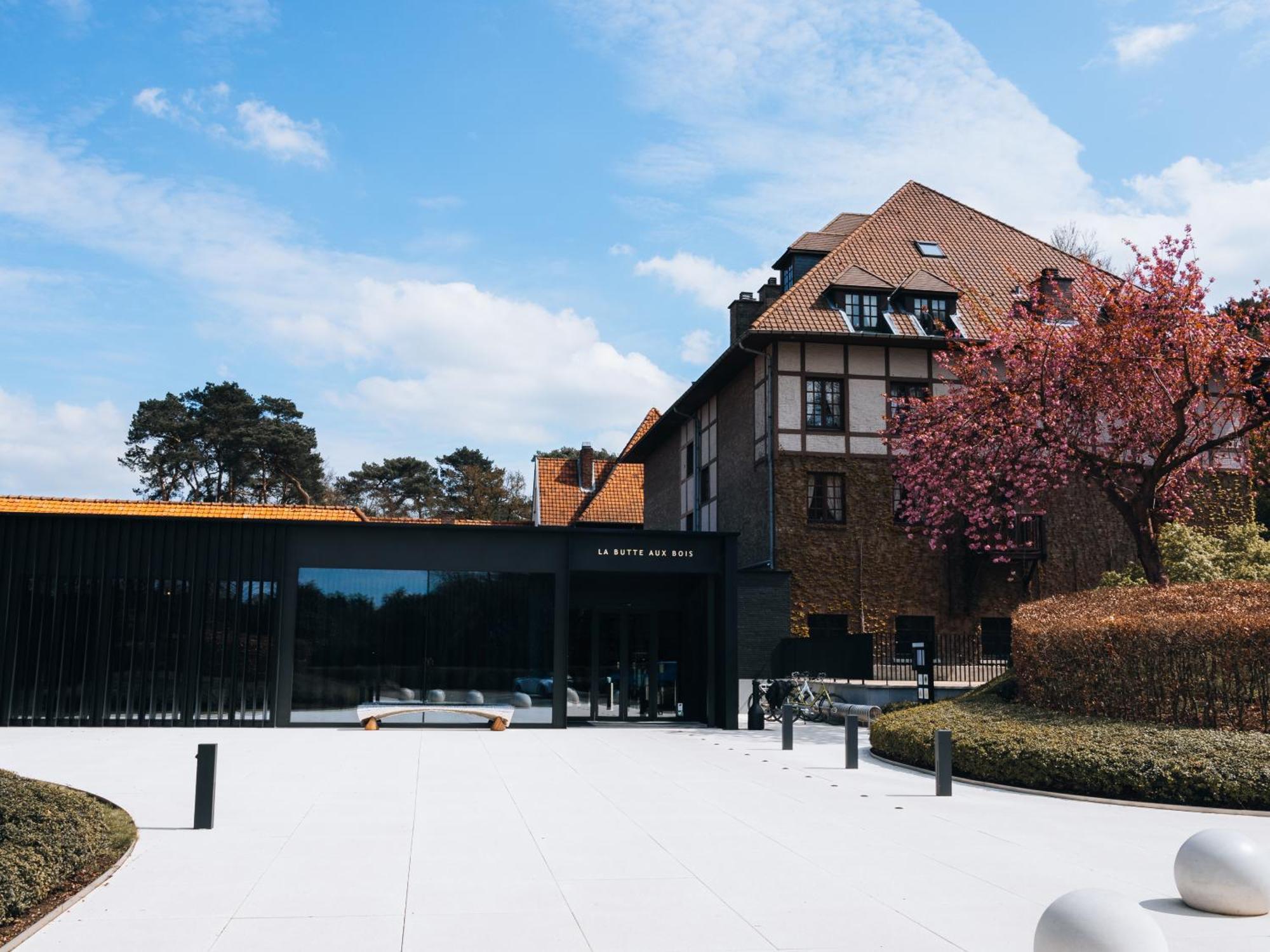 La Butte Aux Bois A Small Luxury Hotel Of The World Lanaken Bagian luar foto