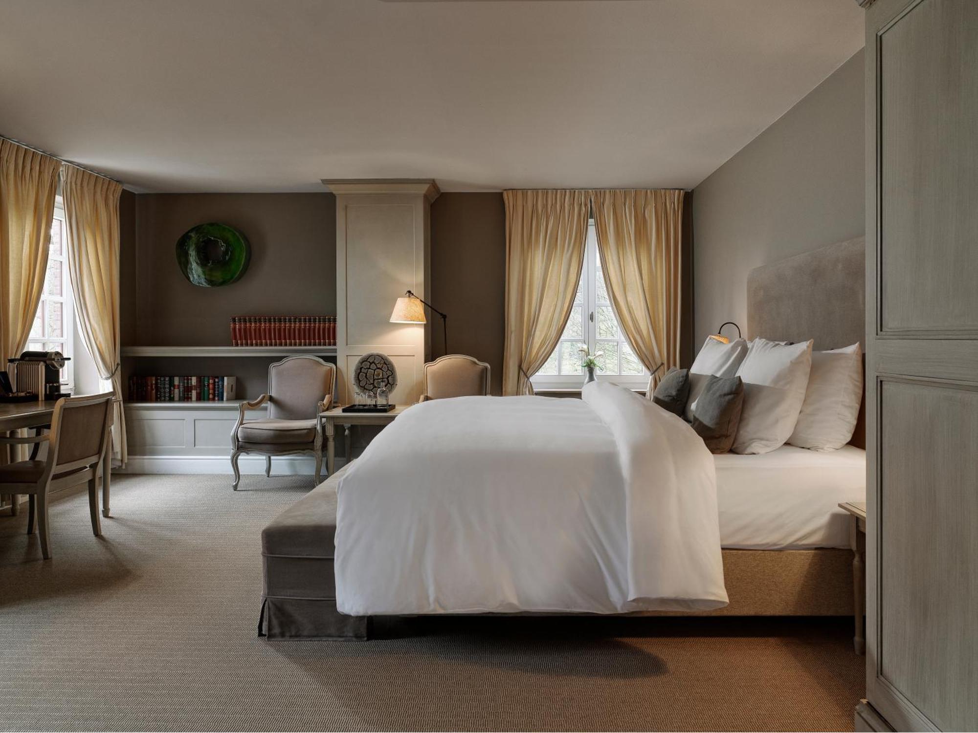 La Butte Aux Bois A Small Luxury Hotel Of The World Lanaken Bagian luar foto